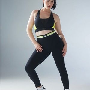 BRAND NEW Savage X Fenty Lineup High Waist Pocket Legging